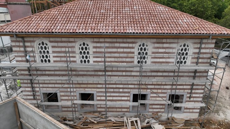 Osmanlı mimarisi Bahçelievler'de inşa edilen "sakıflı camisi"nde yaşatılacak