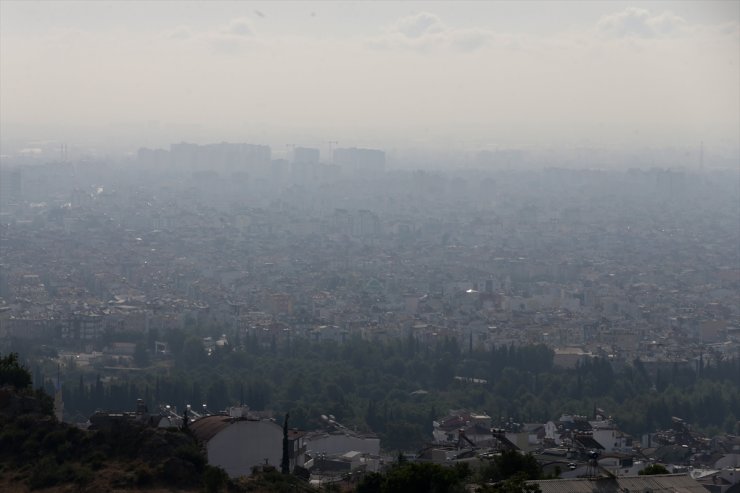 Antalya'da yüksek nem bunalttı