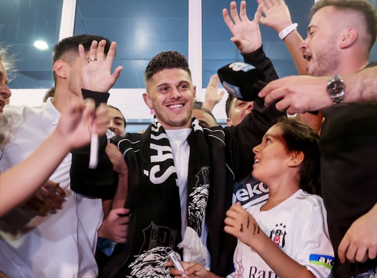 Kosovalı futbolcu Milot Rashica, Beşiktaş için İstanbul'da