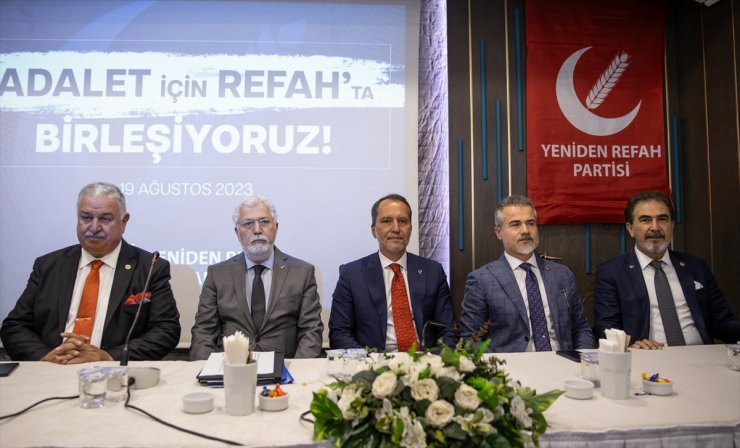 Yeniden Refah Partisi Genel Başkanı Erbakan "Adalet için Refah'ta Birleşiyoruz" programında konuştu: