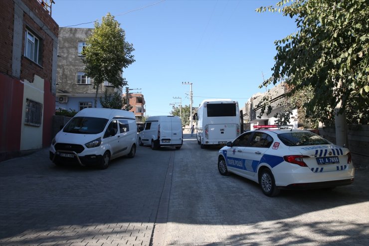 Diyarbakır'da husumetli ailelerin barış yemeğinde çıkan silahlı kavgada 12 kişi yaralandı