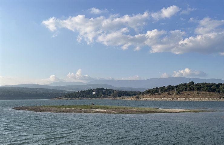 Bolu Gölköy Baraj Gölü'nde su seviyesi düştü