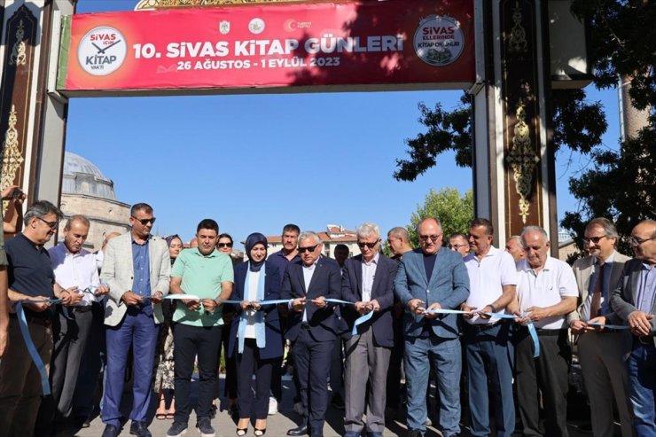 Sivas'ta "10. Kitap Günleri" başladı