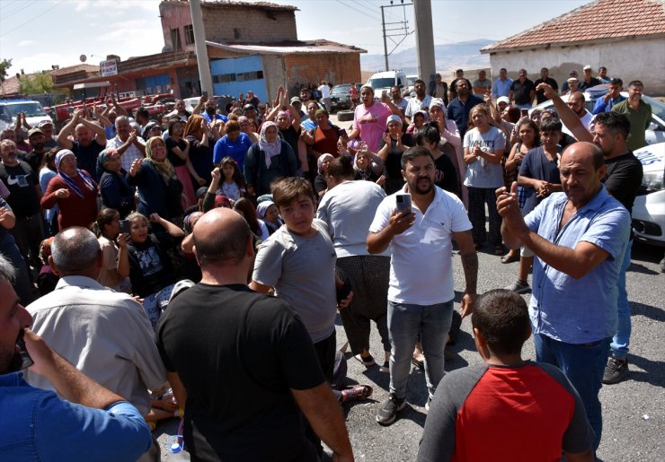 Kırıkkale'de vatandaşlar kara yoluna üst geçit yapılmasını talep etti