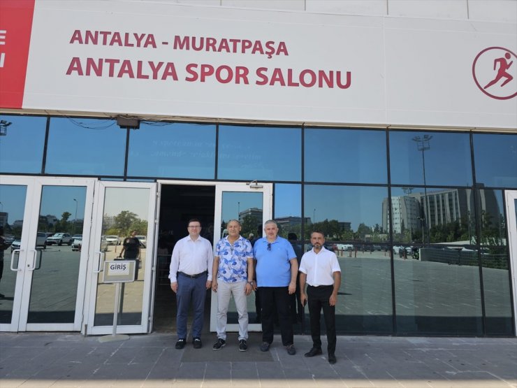 EWF, Antalya'da yapılacak 2024 Avrupa Halter Şampiyonası için incelemelerde bulundu