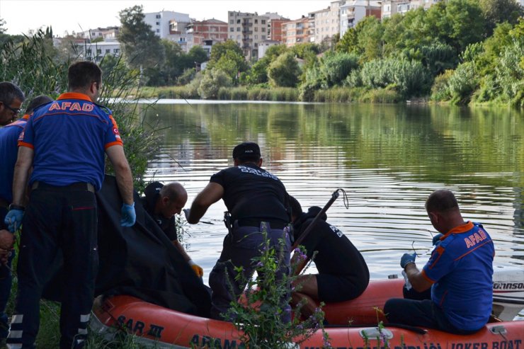 Bursa'da derede erkek cesedi bulundu