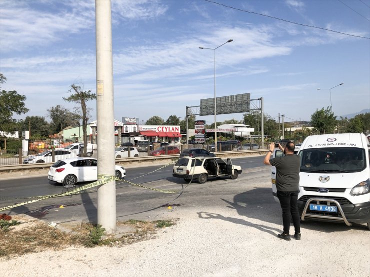 Bursa'da yol kenarında tartıştığı eşinin bıçakladığı kadın öldü