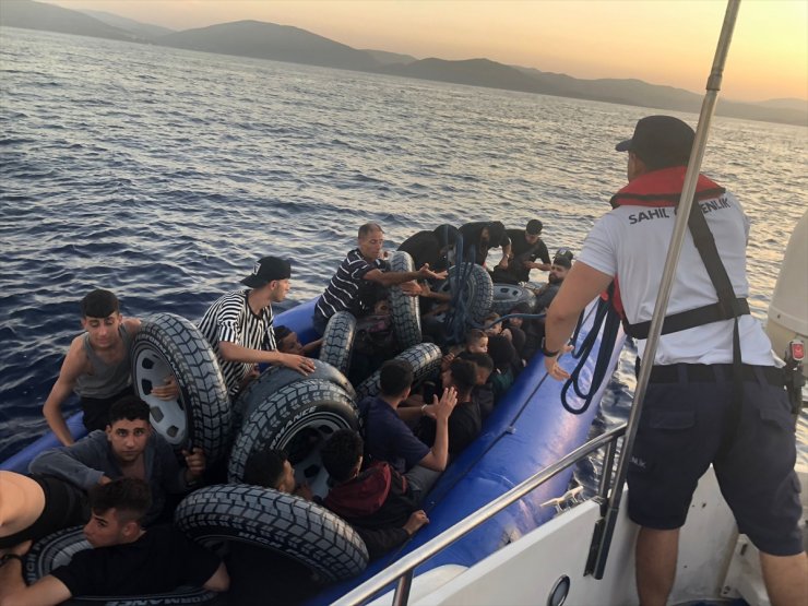 Muğla açıklarında 59 düzensiz göçmen kurtarıldı, 89'u yakalandı