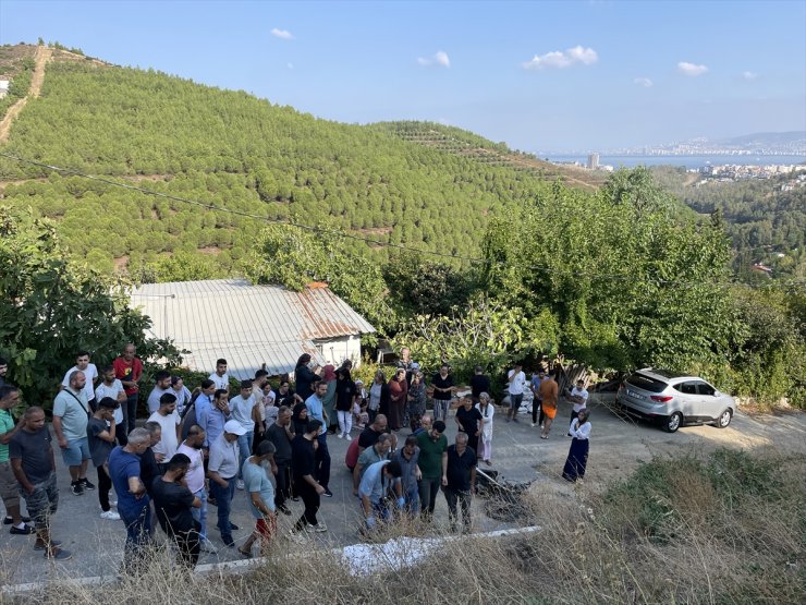 İzmir'de devrilen motosikletin sürücüsü öldü