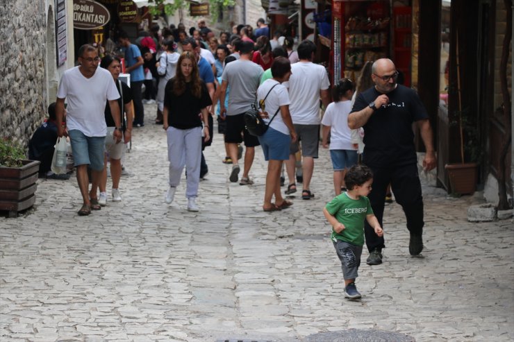 UNESCO kenti Safranbolu'da hafta sonu yoğunluğu