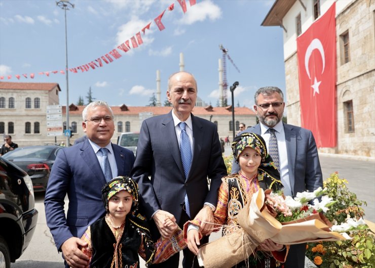 TBMM Başkanı Kurtulmuş, Sivas'ta ziyaretlerde bulundu