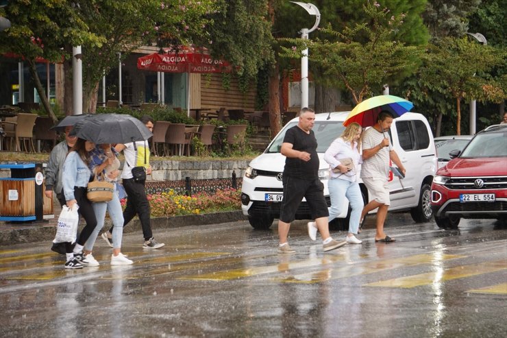 Trakya'da kuvvetli sağanak etkili oluyor