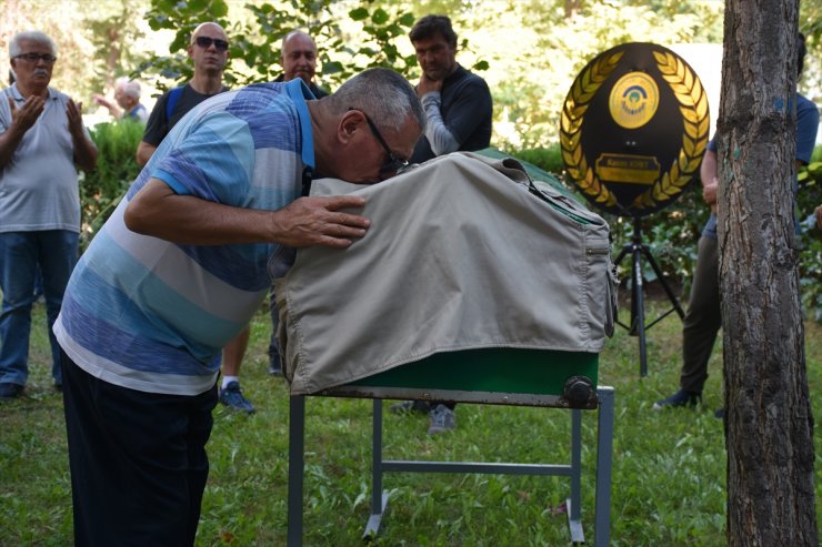 Yönetmen Abdülkadir Ceylan Ede, Eskişehir'de son yolculuğuna uğurlandı