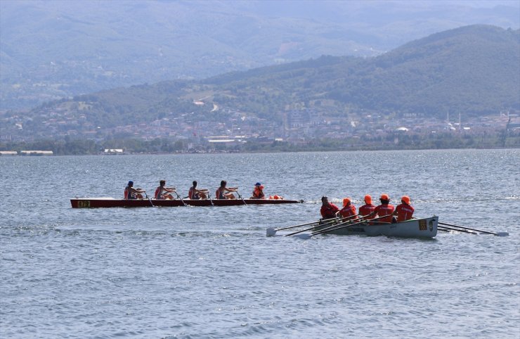 Deniz Küreği Türkiye Şampiyonası, Kocaeli'de yapıldı