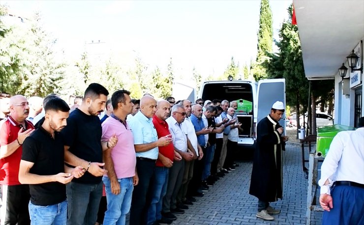 Samsun’da sahte içkiden 2 kişinin ölmesine ilişkin 4 zanlı yakalandı