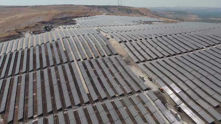 Şanlıurfa Büyükşehir Belediyesinin güneş enerji santrali faaliyete başladı