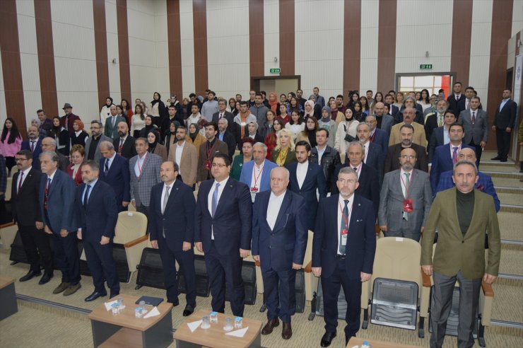 Erzurum'da "100. Yılında Cumhuriyet 2. Uluslararası Sosyal Bilimler Sempozyumu" başladı