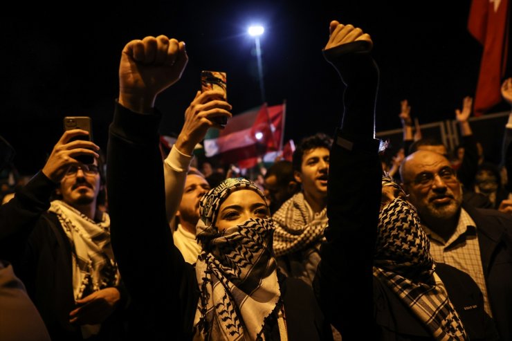 İsrail'in Gazze'ye saldırıları ABD'nin İstanbul Başkonsolosluğu önünde protesto edildi