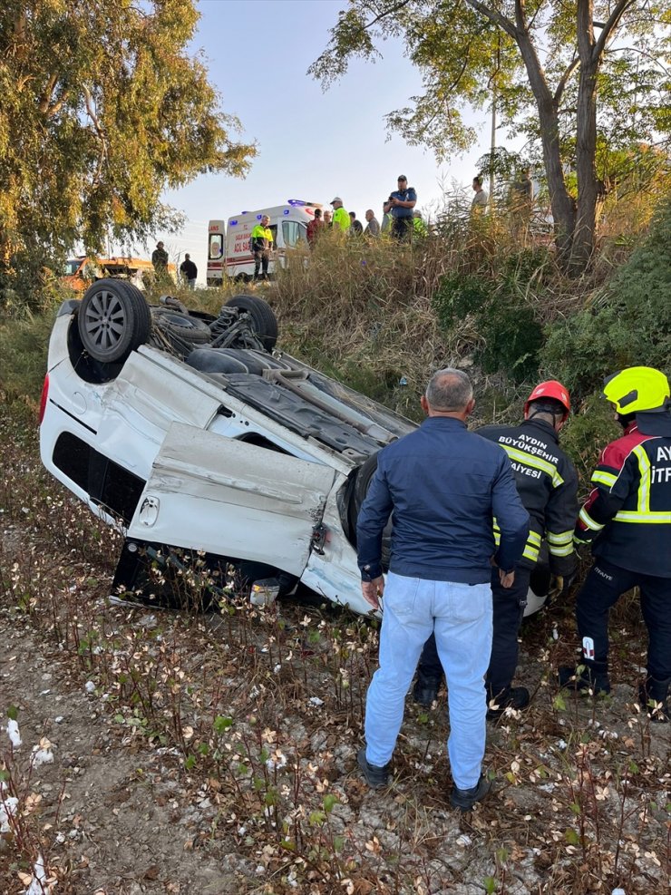 Aydın'daki zincirleme trafik kazasında 1 kişi öldü, 5 kişi yaralandı