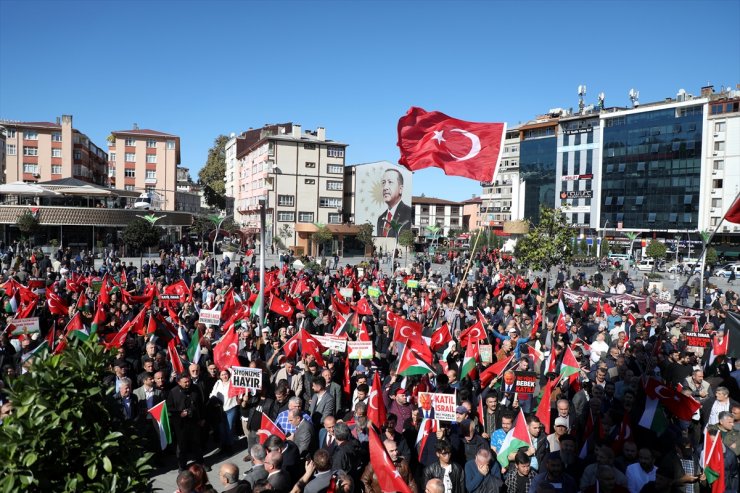 İsrail'in Filistin'e saldırıları Orta ve Doğu Karadeniz'de protesto edildi