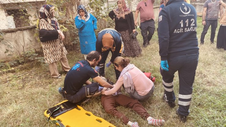 Bolu'da balkondan düşen 14 yaşındaki kız ağır yaralandı