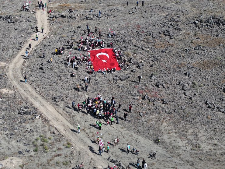 Iğdır'da, Cumhuriyet'in 100. yılı kapsamında bisiklet halk sürüşü düzenlendi