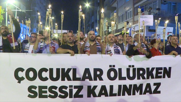 İsrail'in Gazze'ye saldırıları Antalya'da protesto edildi