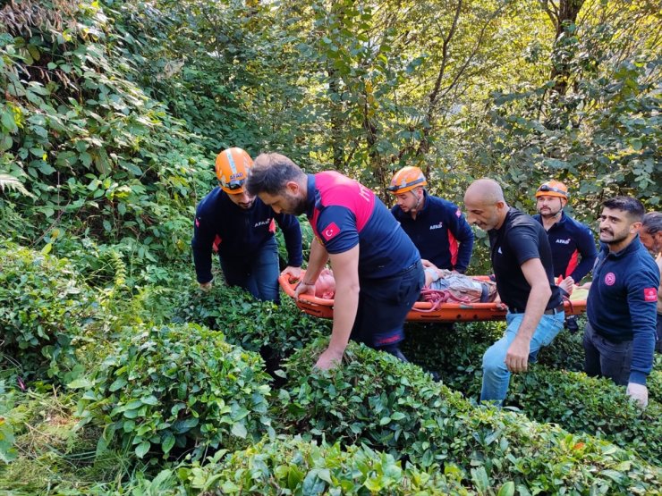 Rize'de teleferikten düşen kişi yaralandı