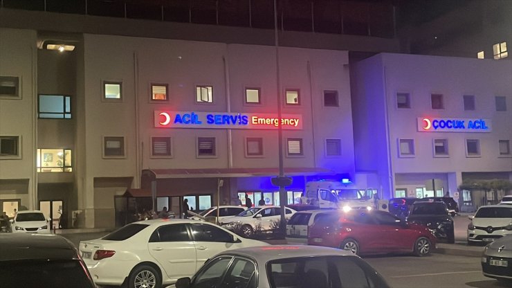 Mersin'de teknisyen tarafından tüfekle vurulan intörn doktor ağır yaralandı