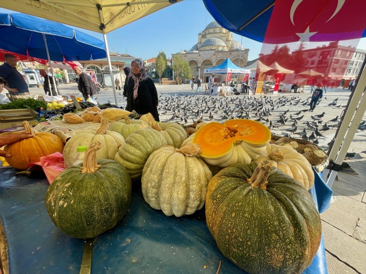 Düzce'de açılan "Tarım Sokağı", tüketicileri kadın girişimcilerle buluşturdu