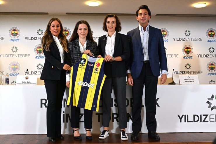 Fenerbahçe Opet Kadın Voleybol Takımı'nın forma sponsoru Yıldız Entegre oldu