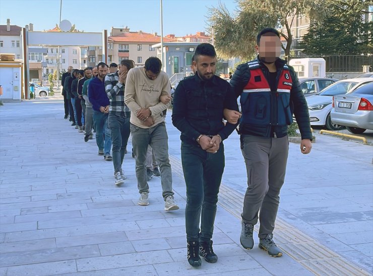 Niğde'de uyuşturucu operasyonunda 21 zanlı yakalandı