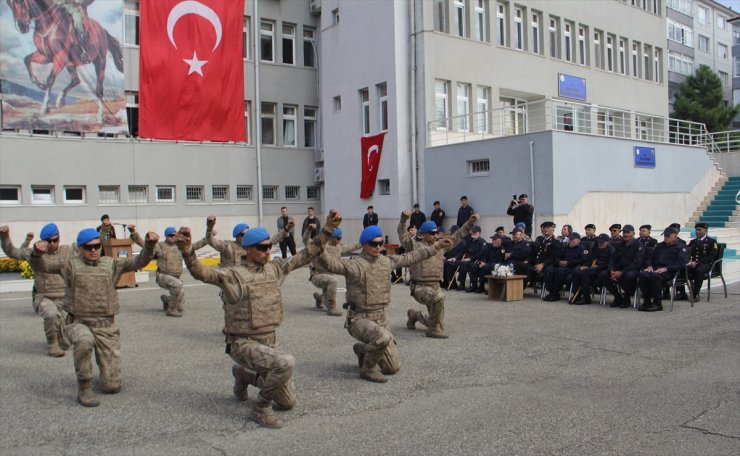 Sinop'ta Cumhuriyet'in 100. yılında "dedeler" jandarma olma heyecanı yaşadı