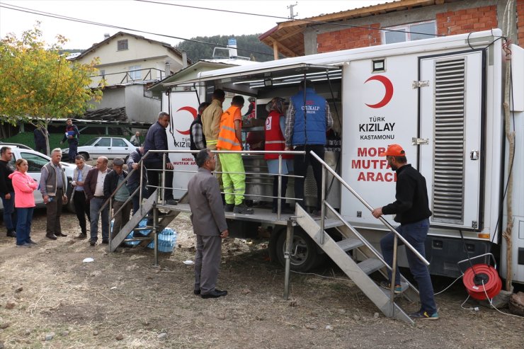 Kastamonu'da 53 yapıyı etkileyen yangının ardından yaralar sarılıyor