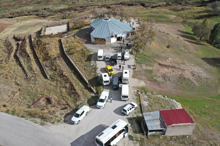 Ağrı'da Nuh'un Gemisi'nin kalıntılarının olduğuna inanılan alan ziyaretçileri ağırlıyor