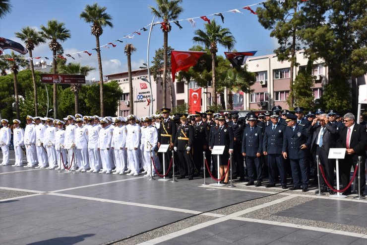 Antalya ve çevre illerde Cumhuriyet'in 100'üncü yılı kutlanıyor