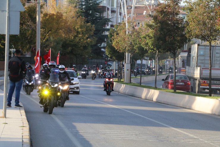 Cumhuriyet'in 100. yılında motorcular "İstiklal Sürüşü" gerçekleştirdi