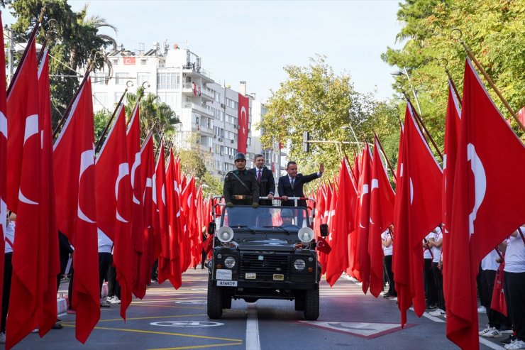 Antalya ve çevre illerde Cumhuriyet'in 100. yıl dönümü kutlamaları