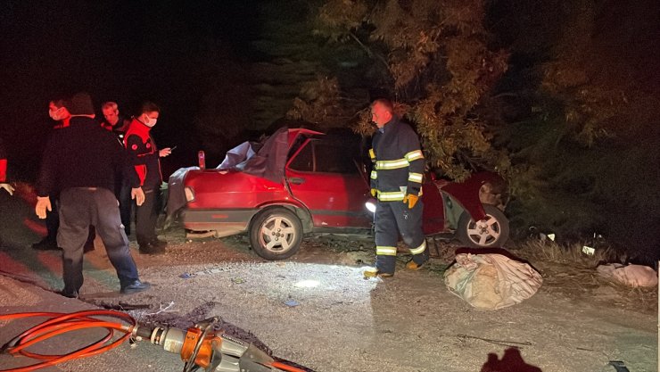 Eskişehir'deki trafik kazasında 2 kişi öldü