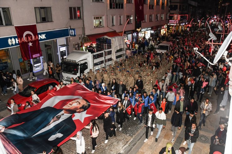 Cumhuriyet'in 100. yılı dolayısıyla Trabzon ve Gümüşhane'de resepsiyon düzenlendi