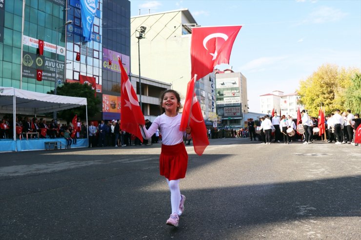 Doğu Anadolu'da Cumhuriyet'in 100. yıl dönümü kutlamaları