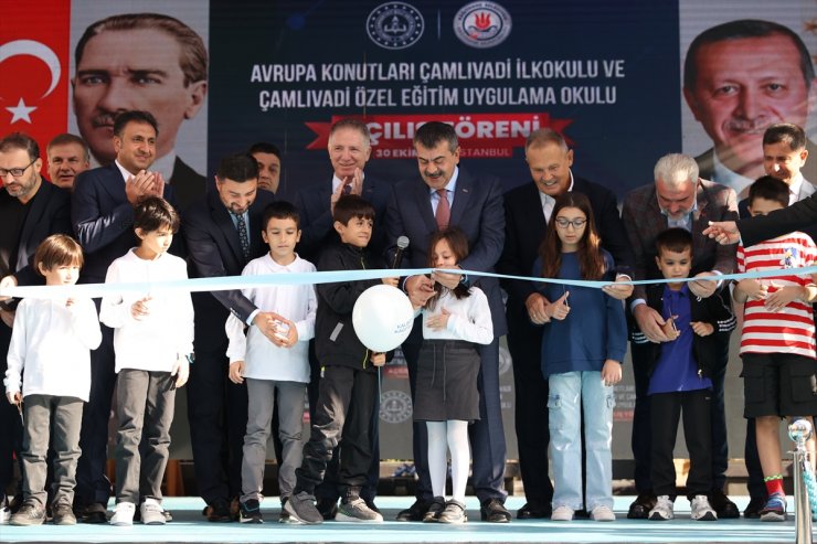 Bakan Tekin, Avrupa Konutları Çamlı Vadi İlkokulu ile Özel Eğitim Uygulama Okulu açılışında konuştu: