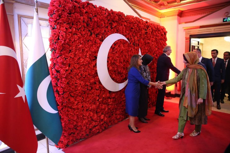 Pakistan'da Türkiye Cumhuriyeti'nin 100. yılı dolayısıyla resepsiyon düzenlendi