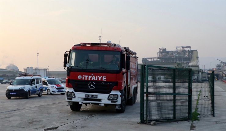 GÜNCELLEME - Kocaeli'de gübre fabrikasında çıkan yangın söndürüldü