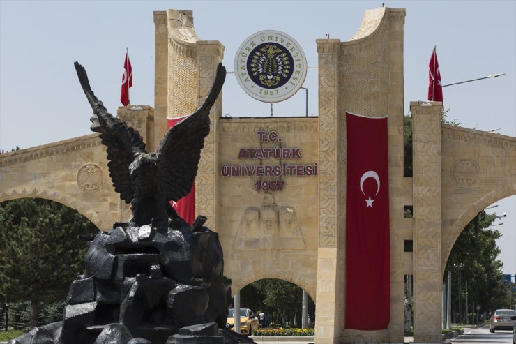 Atatürk Üniversitesi, THE'de 6 alanda başarı elde etti