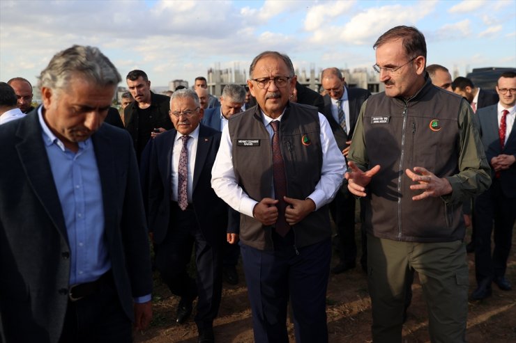 Çevre, Şehircilik ve İklim Değişikliği Bakanı Özhaseki, Kayseri'de konuştu: