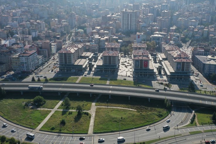 Rize'de 404 ofis ve 215 dükkan hak sahiplerine teslim edilecek