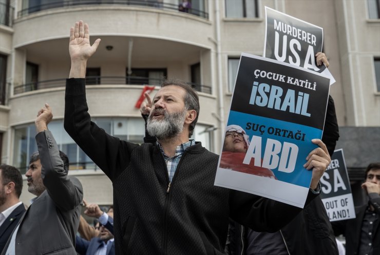 Türkiye'yi ziyaret etmesi beklenen ABD Dışişleri Bakanı Blinken Ankara'da protesto edildi