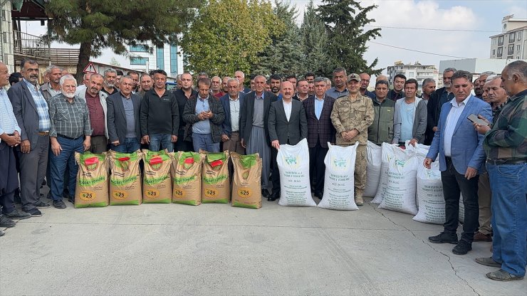 Adıyaman'da çiftçilere 400 ton sertifikalı tohum dağıtıldı