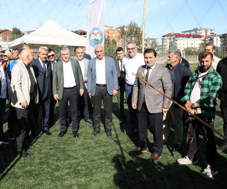 Bakan Bak, Filistin'e destek veren sporculara Avrupa'da uygulanan yaptırımları değerlendirdi: